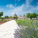 Acres Itria וילה *